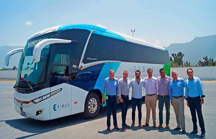 Estrella Roja ahora tiene la Estrella de MercedesBenz Autobuses