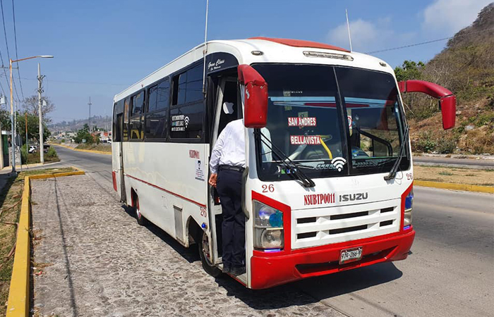 El 30% de conductores del transporte público de Tepic está sin empleo