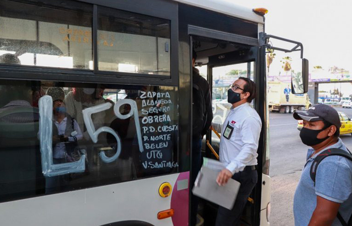 Van 570 sanciones por incumplir medidas sanitarias en transporte público de Querétaro