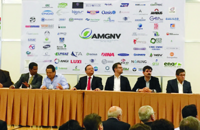 presentan empresarios