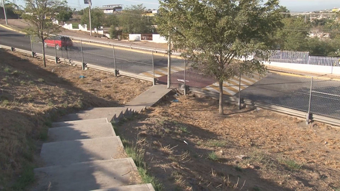 Instalan paso peatonal seguro en Culiacán