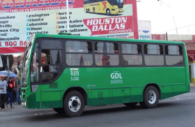 Conductor de transporte público en Jalisco es procesado por negar servicio a enfermera
