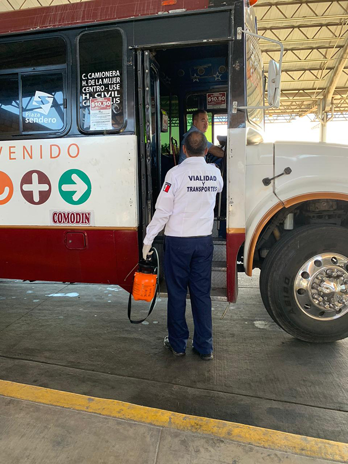 Establecen medidas en el transporte público de Sinaloa ante Covid-19