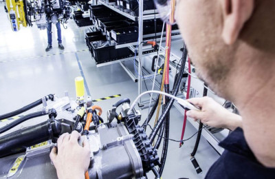 Volvo Group y Daimler Truck AG firman alianza comercial