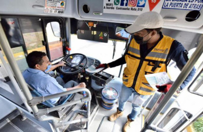 Oaxaca suspende rutas de transporte público