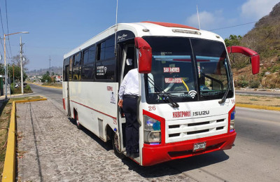El 30% de conductores del transporte público de Tepic está sin empleo