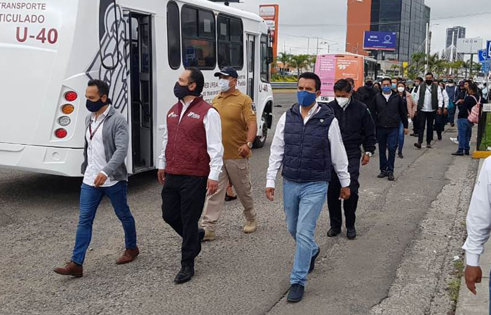 En Puebla 982 unidades de transporte público fueron retenidas por pirataje