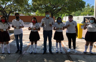 En Colima se entregarán credenciales para descuento en transporte público