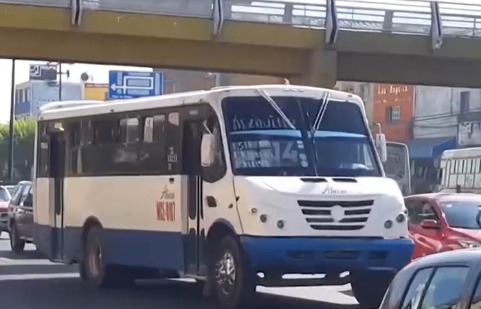 Por no portar cubrebocas sancionan a 57 conductores del transporte público en Celaya