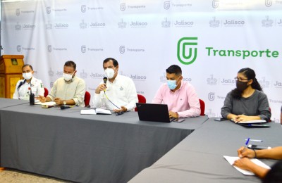 Se instala mesa permanente con conductores de empresas de redes de transporte