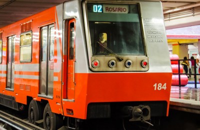 Van por megaterminal de transporte público en la CDMX