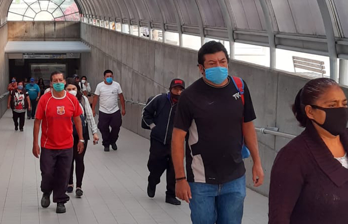 En León se incrementan pasajeros que no usan cubrebocas en el transporte público