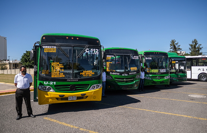 Entregan los primeros 200 autobuses de transporte público adquiridos con apoyo del Estado