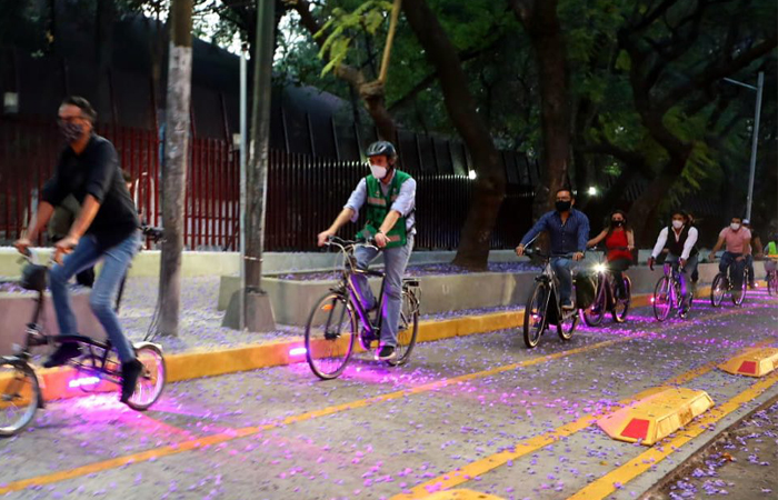 La delegación Miguel Hidalgo cuenta ya con ciclovía luminosa