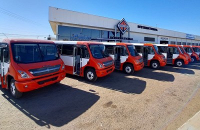 Navistar refuerza el transporte de personal en Baja California