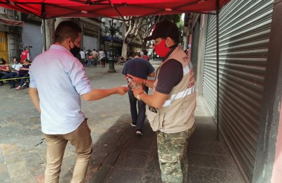 Aumenta en Puebla movilidad urbana con semáforo amarillo