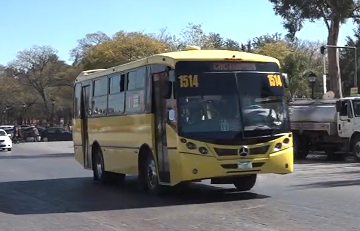 Dejan sin apoyo para el transporte a estudiantes en San Luis Potosí