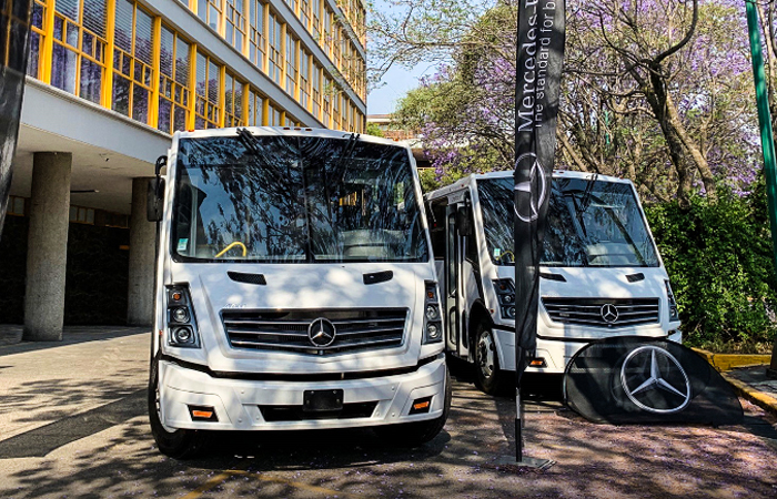 Mercedes-Benz entregó unidades a la Facultad de Ingeniería de la UNAM