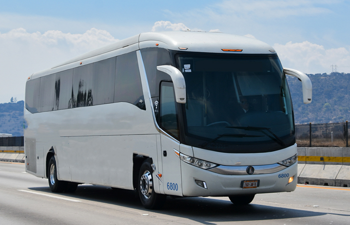 Operación de transporte de pasajeros y turismo al 60% en Michoacán