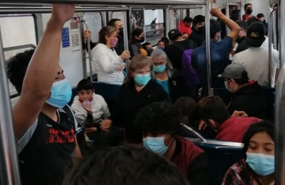 En el Metro se mueve billones de microbio