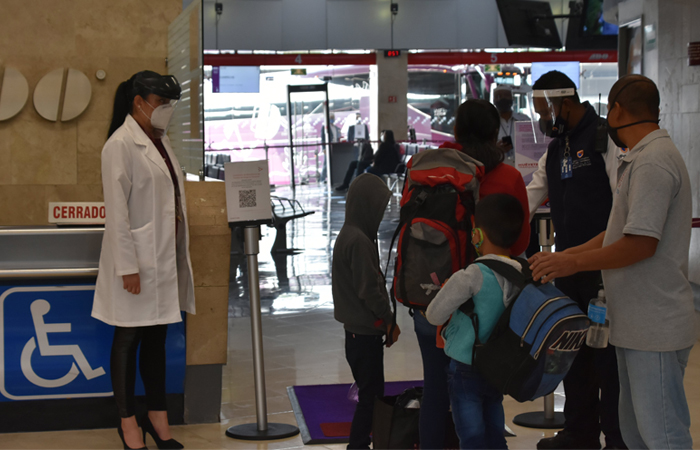 Tendrán descuento a estudiantes y maestros que viajen durante las vacaciones