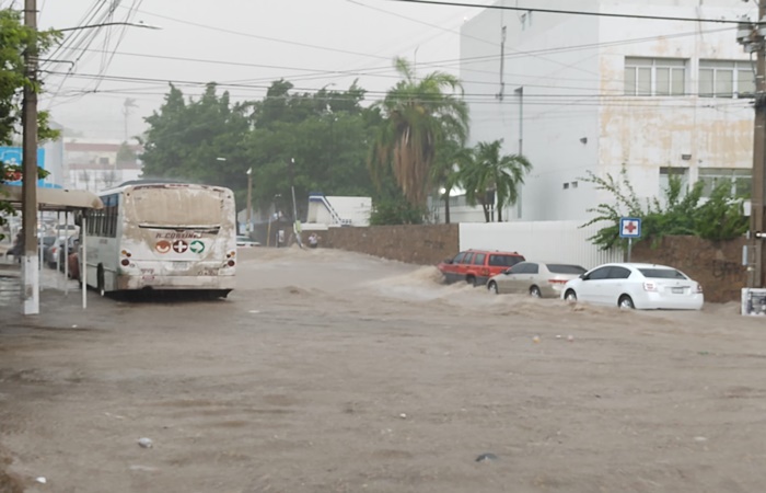 Transporte Culiacán lluvia