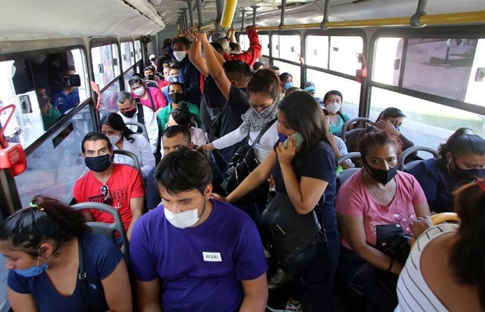 usuarios transporte Monterrey