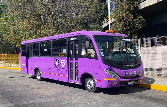 Bus Mercedes Benz