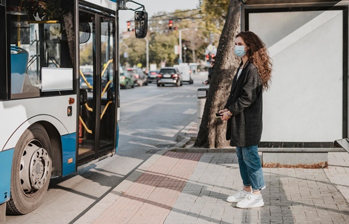 MUJERES Y MOVILIDAD