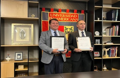 Firma de convenio 1