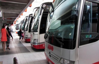 Imagenes de usuarios en la terminal de Autobuses ADO en  Cancún