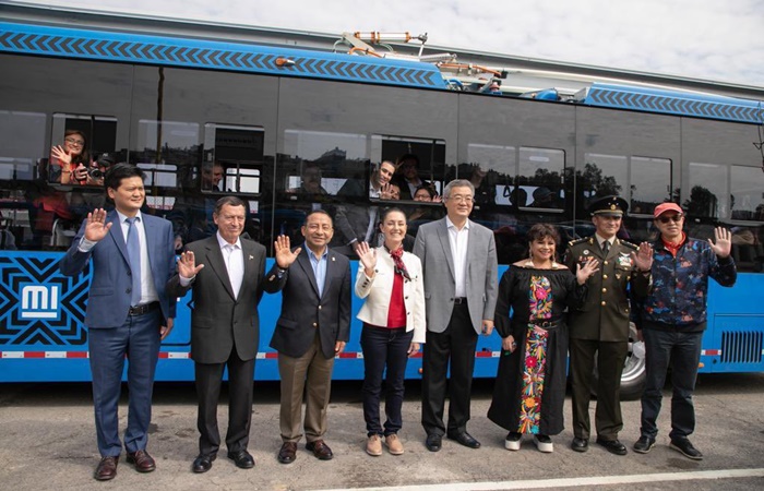 Trolebús elevado