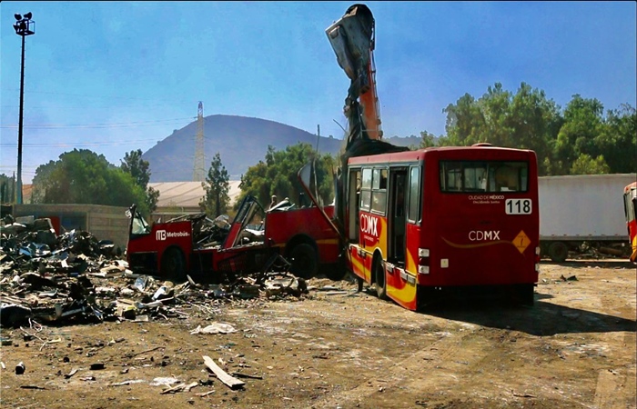 Chatarrización Metrobús