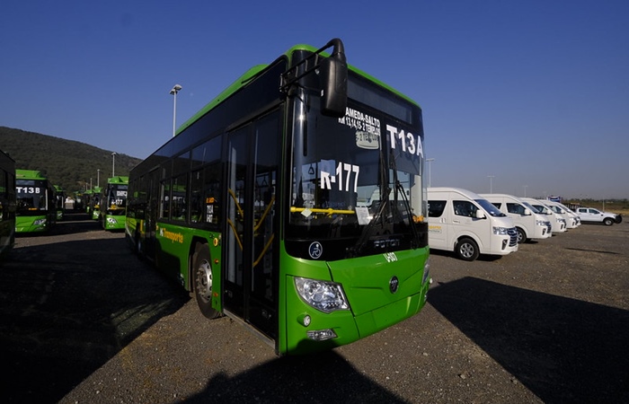 Entregan 408 nuevas unidades de transporte público en Jalisco - Pasajero7