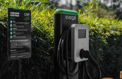 Estaciones de recarga electrica Evergo 1