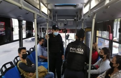 Operativo en transporte de Monterrey