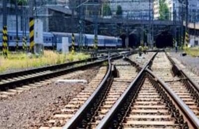 Tren suburbano en NL