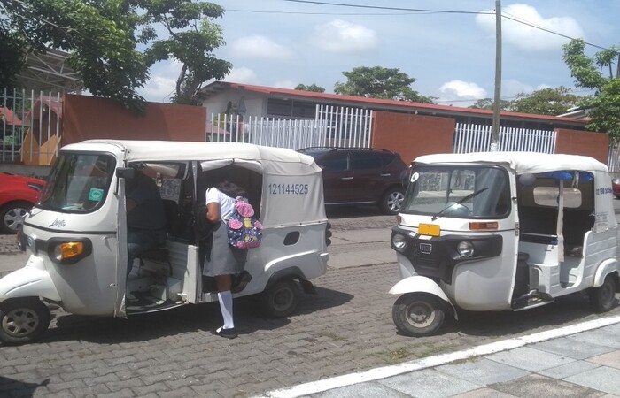 Mototaxis Colima