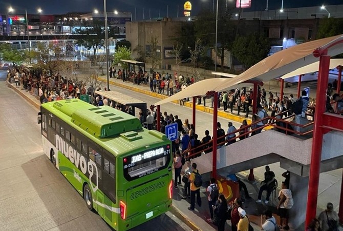 Monterrey transporte